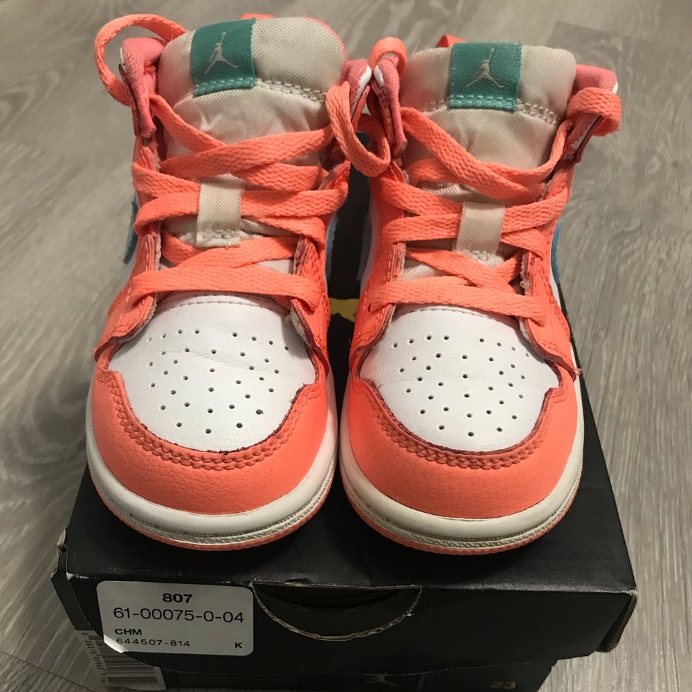 Jordan 1 Mid (Toddler Girls)